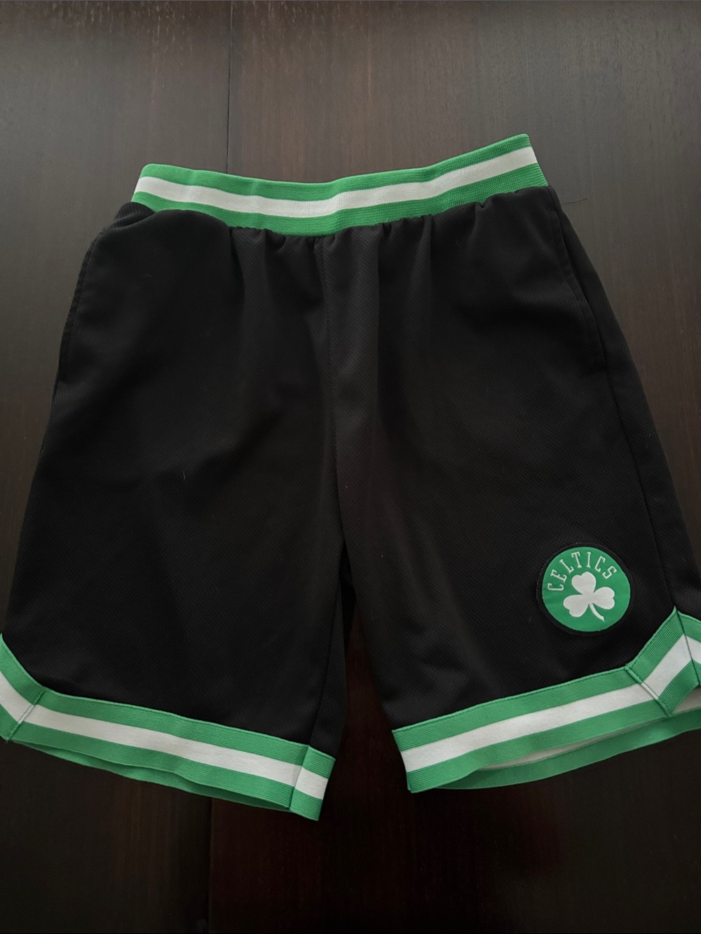 Black & Green boys Basketball Shorts size 14-16